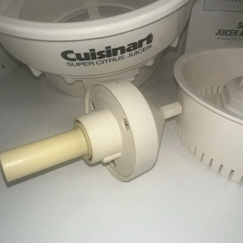 CUISINART DLC-156 Super Citrus Juicer Attachment for DLC 10 CFP food processors
